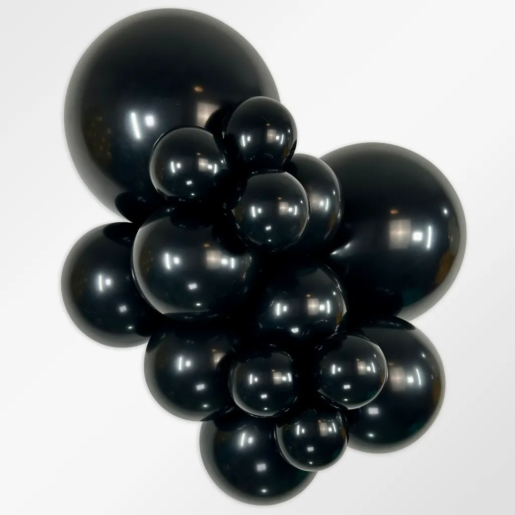 DeluxeBlack_Latex_Clusters.webp