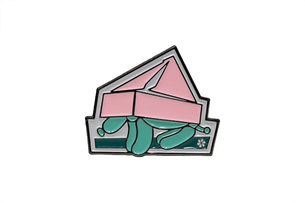Decorative Pin - Balloon Dog Paper Hat - 50p
